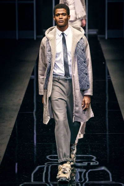Look 104